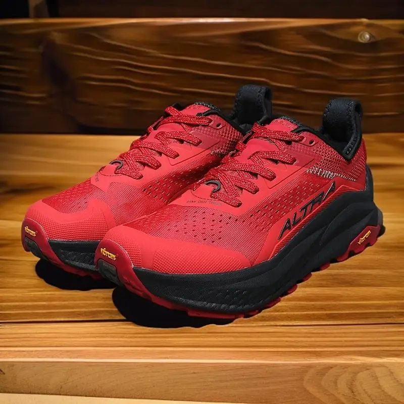 أحذية FallRunning مع امتصاص ممتاز للصدمات، تقلل من تأثير المفاصل.