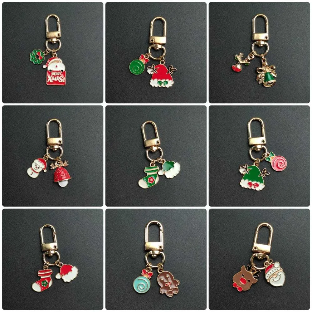 

Mini Cartoon Christmas Key Ring Santa Snowflake Women Earphone Case Car Keychain Bag Pendant Lovely Fashion Keyring Craft Gift