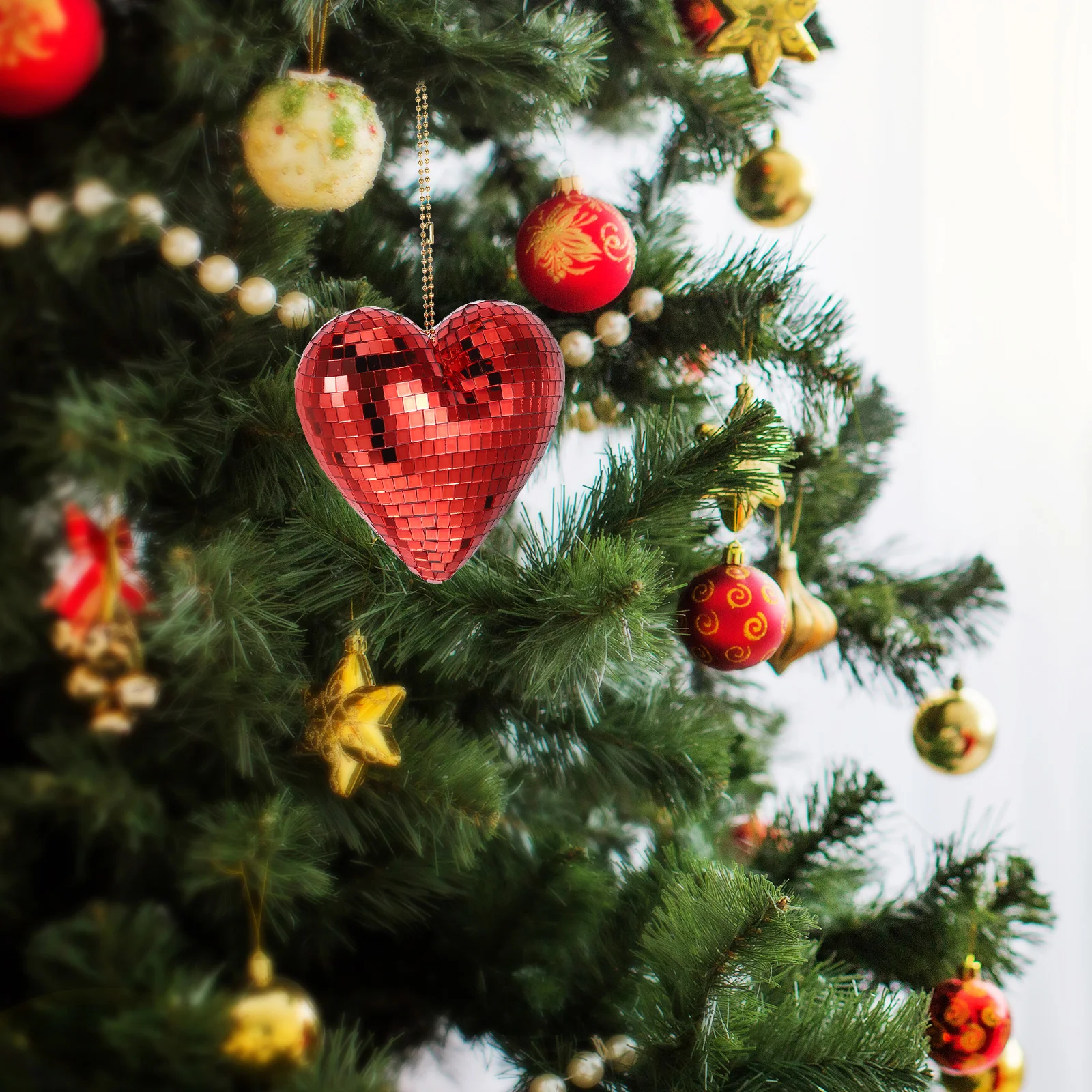 

Heart Shaped Glass Hanging Ornament Party Decor Reflective Mirror Disco Ball Hanging Decoration Festive Room Decoration