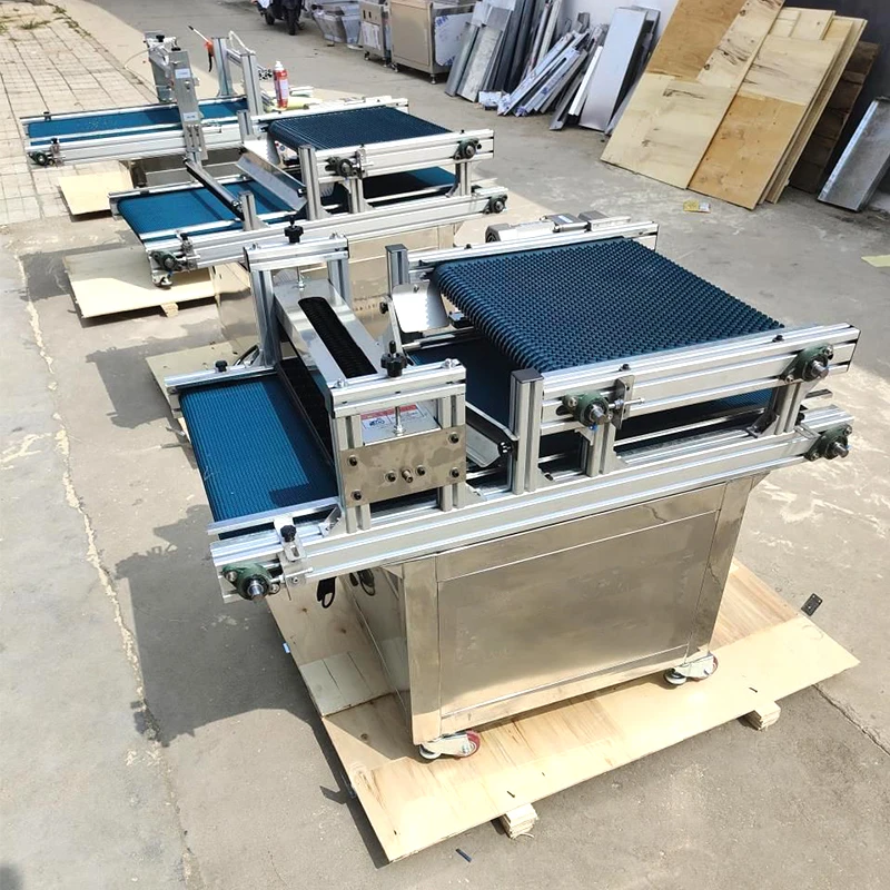 

All-round small seedling tray seeder