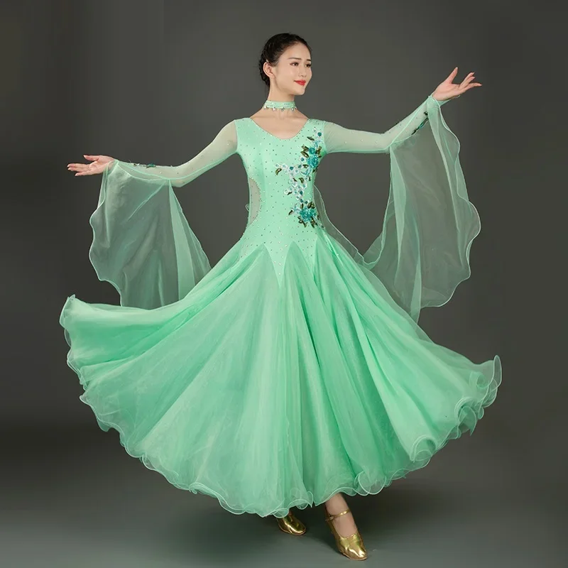 

Big Swing Green Ballroom Dance Competition Dress With Rhinestones Waltz Dress Social Dancewear Rumba Costumes Ball Gown 5 Colors