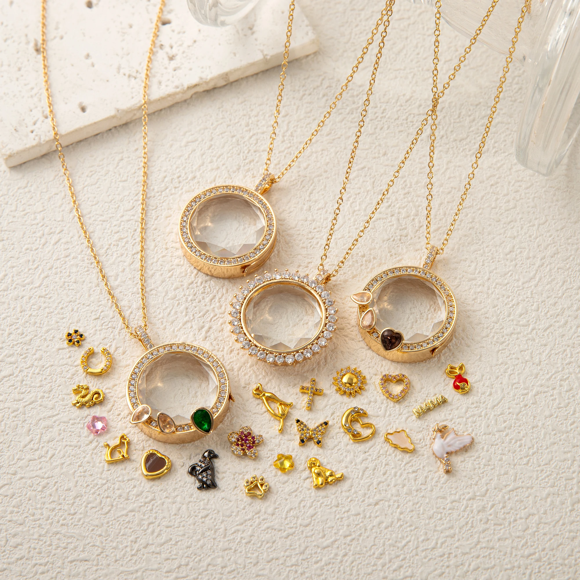 

Vintage personality box pendant necklace with adjustable DIY pendant and hollow design for women's necklace