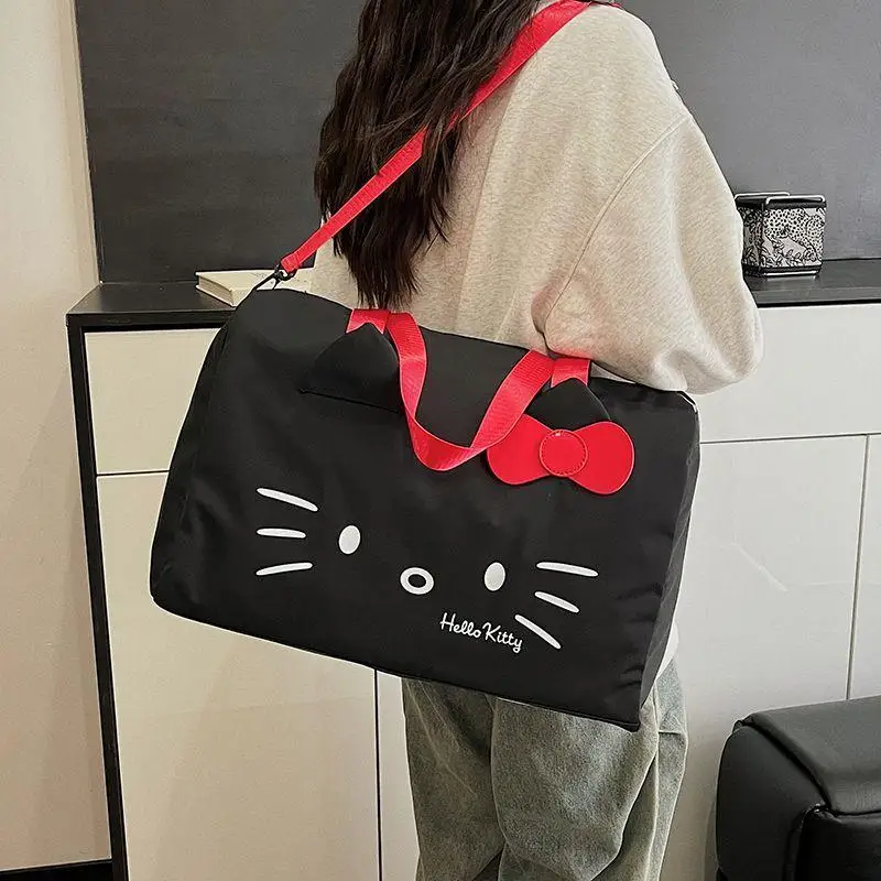 

Сумка для фитнеса Sanrio, новая легкая дорожная сумка большой вместимости Hello Kitty, кавайный рюкзак для хранения багажа, женская дорожная сумка для самолета
