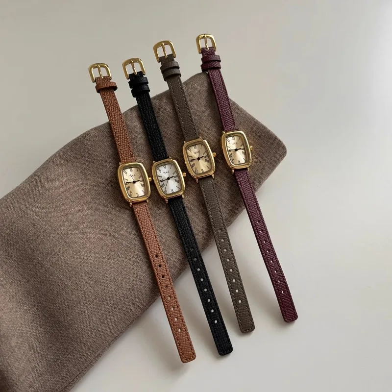 Women's watch Fashion Square Gold Case Black Brown Leather Roman Numeral Dial Ladies' watch Luxury relojes para mujer