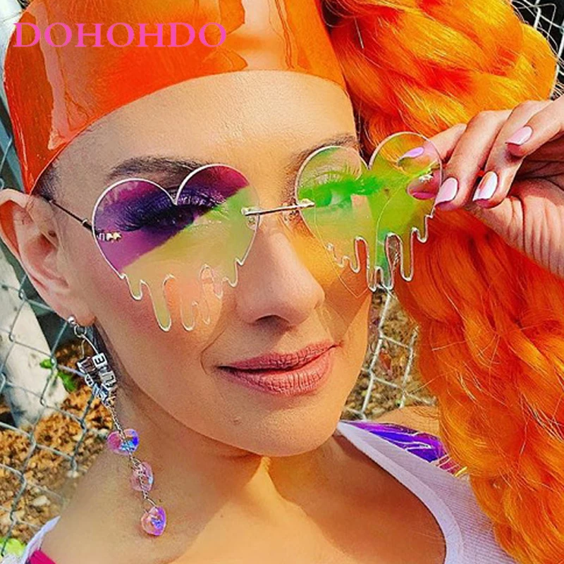 DOHOHDO 2025 Love Heart Shaped Sunglasses Women Brand Designer New Fashion Cute Sexy Rimlesss Retro Vintage Sun Glasses UV400