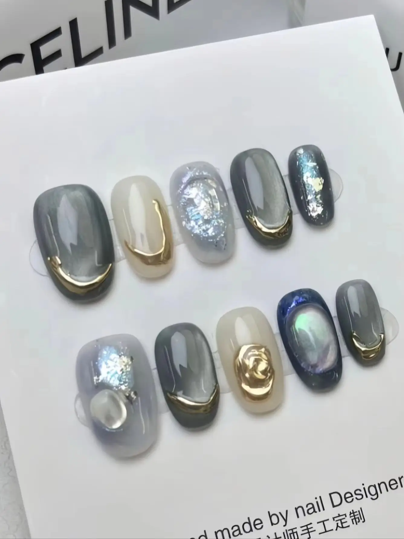 10-Piece Set of Gray-Green Cat-Eye Magic Mirror Powder Rose Iridescent Foil Short Oval Press-On Nails, with a Delicate High-End Metallic Luster, Simple yet Not Monotonous, Full of Retro Elegance