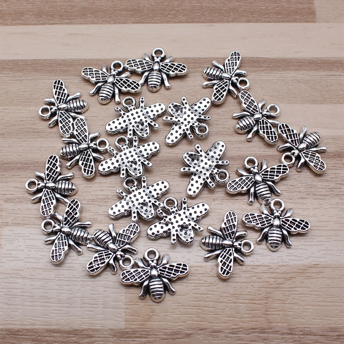 IFOCUS 20pcs/Lot Bee Charms For DIY Jewelry Making Zinc Alloy 18x14mm/0.71x0.55inch