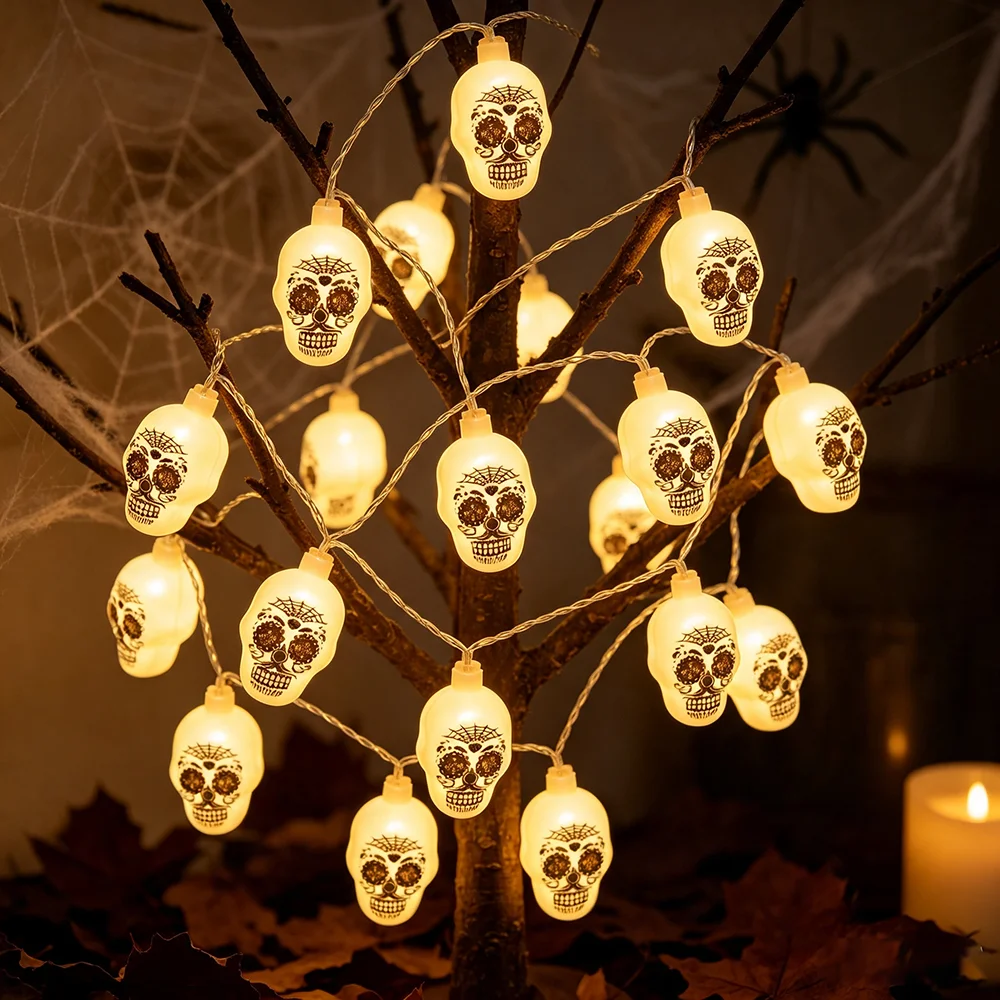 1 Set 10 Head Patterned Artificial Skull LED Light String, Halloween Day of The Dead Party Indoor Courtyard Desktop Decoration