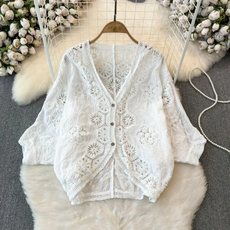 2026 Spring and Summer Women New Korean Version V-neck Lace Hook Retro Hollow Lace Sweet Foreign Cardigan Jacket Female Top