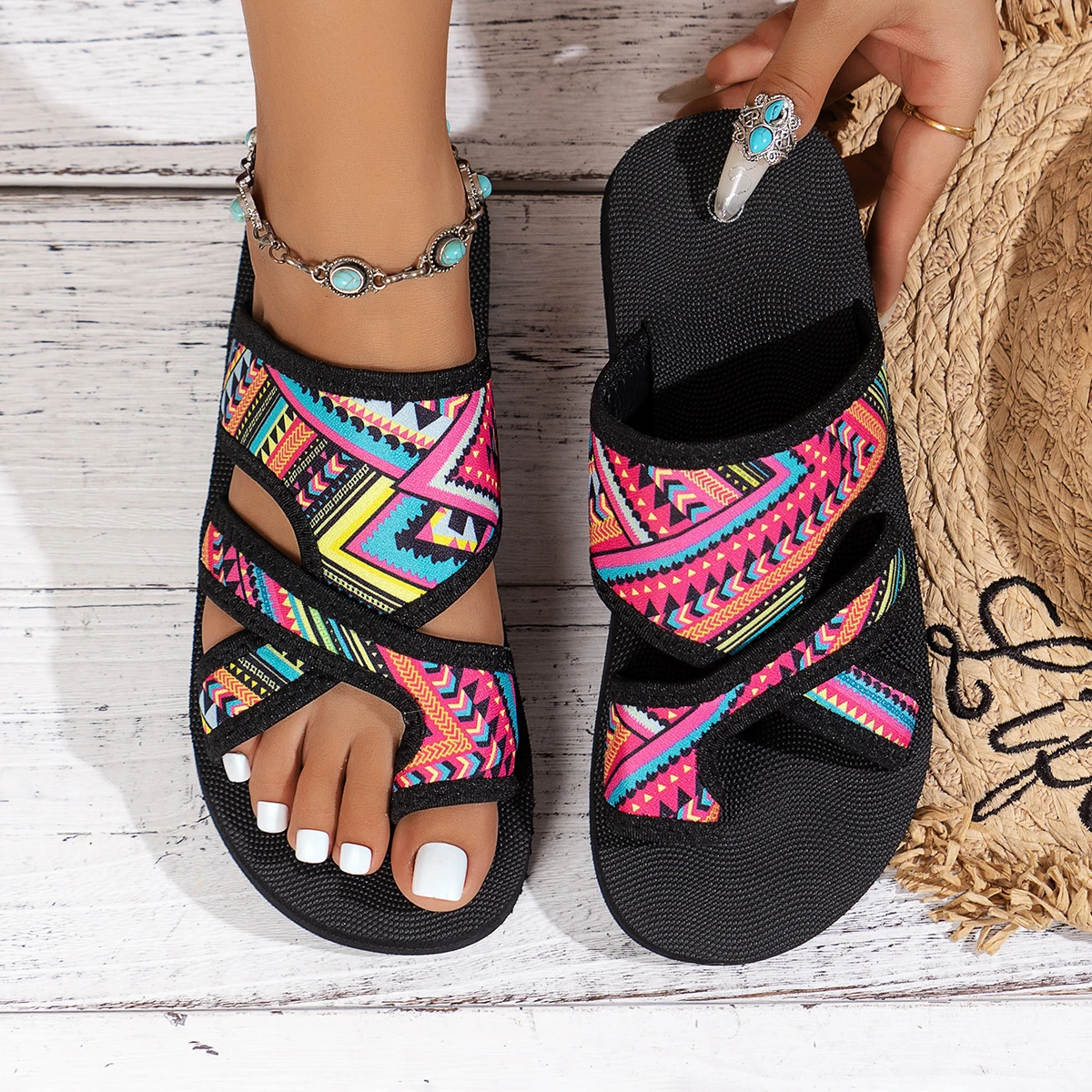 

Summer Women Slippers Platform Sandals Fashion Open Toe Slip on Colorful Beach Shoes Ethnic Lightweight Slippers Slides Women