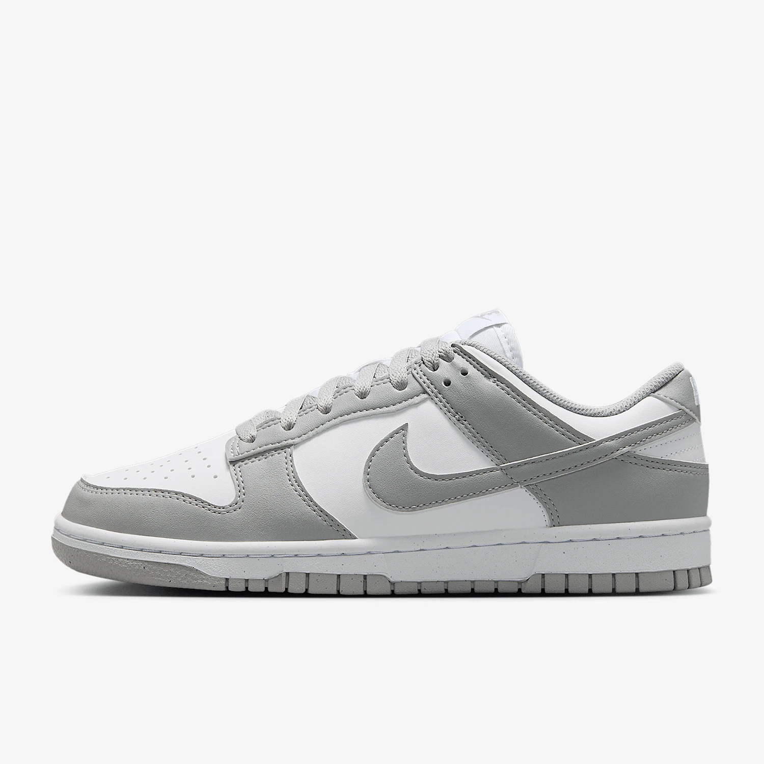 

Nike Dunk Low Next Nature Comfortable and Versatile Thin-Soled Non-Slip Durable Low-Top Sneakers For Women Grey White DD1873-113
