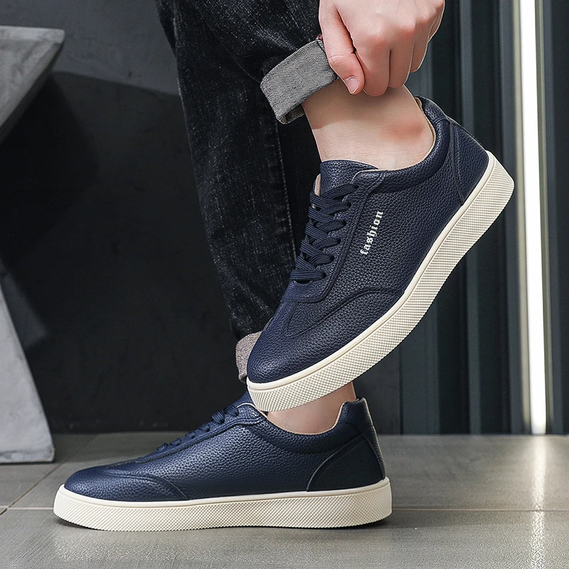 Genuine Cow Leather Skateboarding Shoes for Men Durable Soft Classic Sneakers Trendy Low-Top Comfortable Outdoor Daily Wear