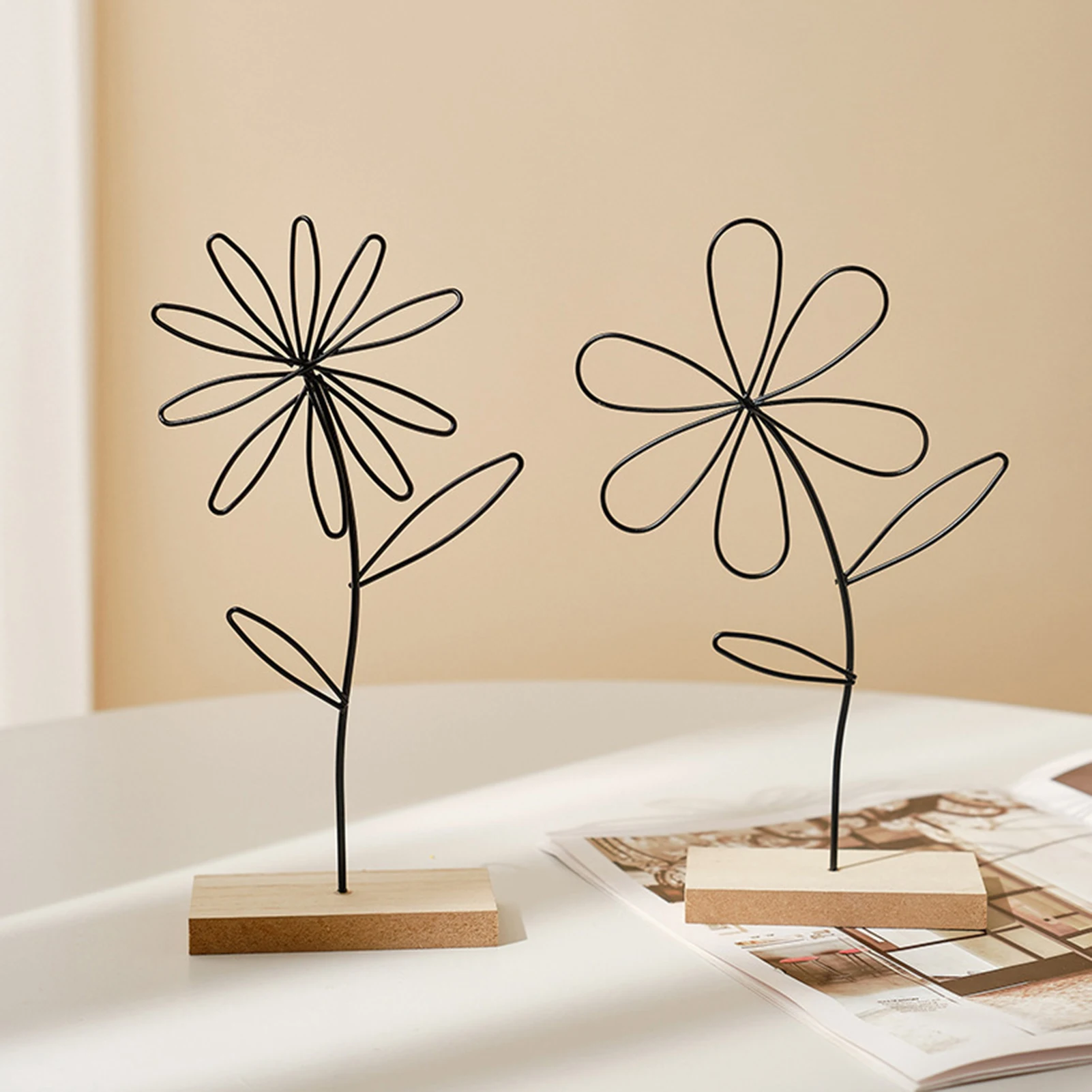 

Nordic Style Home Decor Ornaments Light Luxury Wrought Iron Flower Leaf Ornaments For Teapoy TV Cabinet Home Decorations