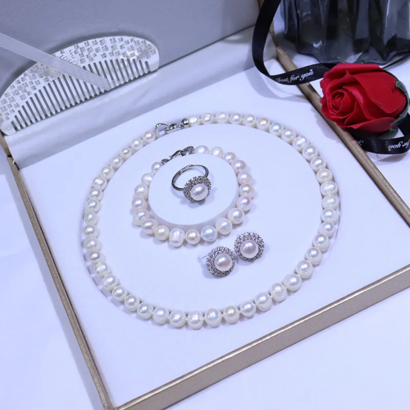 

Mother's Day Gift Freshwater Pearl Necklace Jewelry Set 9-10mm Pearlescent Good Minor Flaws Versatile for Mom Wife