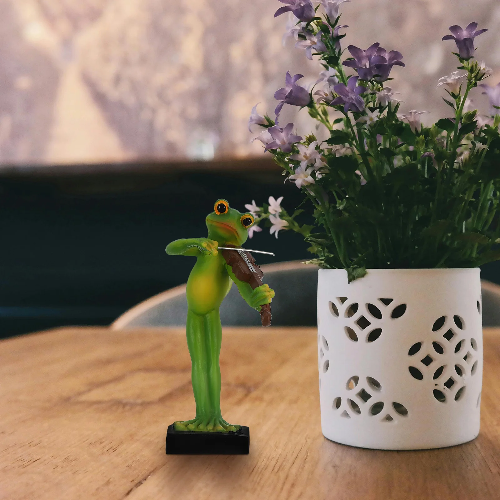 

Frog Resin Statue Home Decor Cute Ornament Figurine for Desk Children's Room