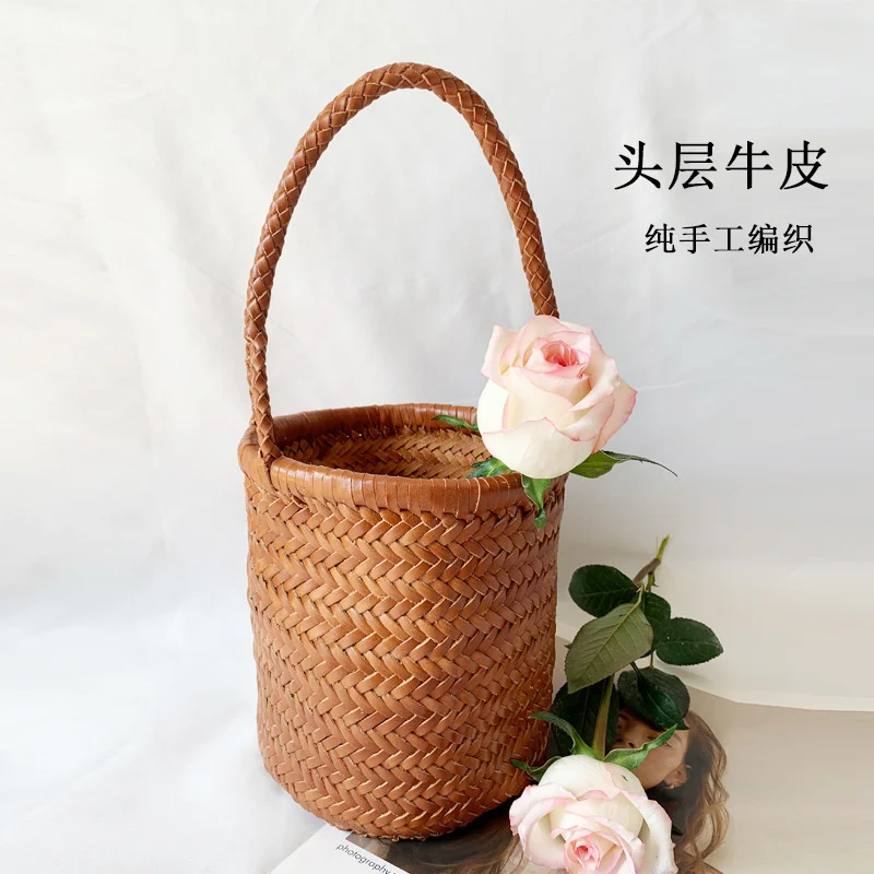 Hand Woven Bucket Bag 100% Genuine Leather Hollowed Out Shoulder Inner Vintage cowhide