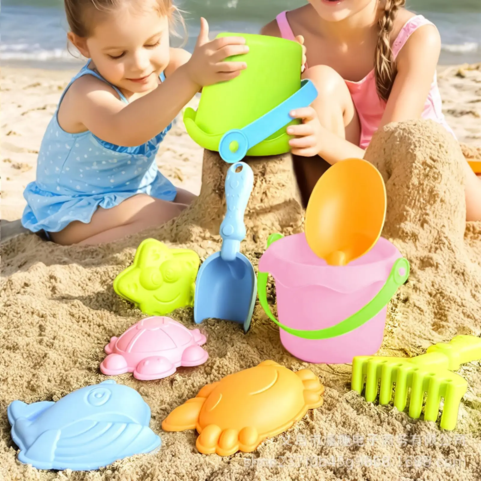 

Kid Beach Toys Kids Sand Toys for Beach Lightweight Design Sandbox Castle Construction Kit With Molds Bucket Shovels for School