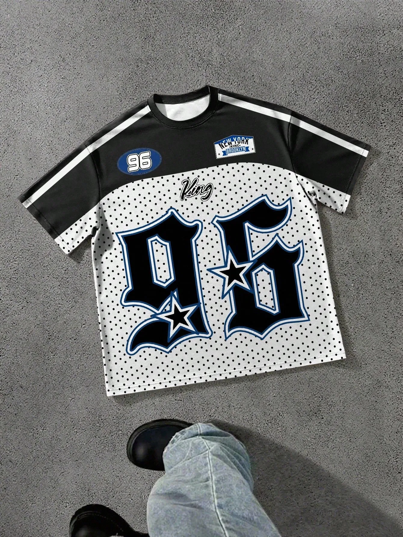 The 2025 summer new men's T-shirt features a casual fashionable comfortable soft and breathable 3D digital pattern printing