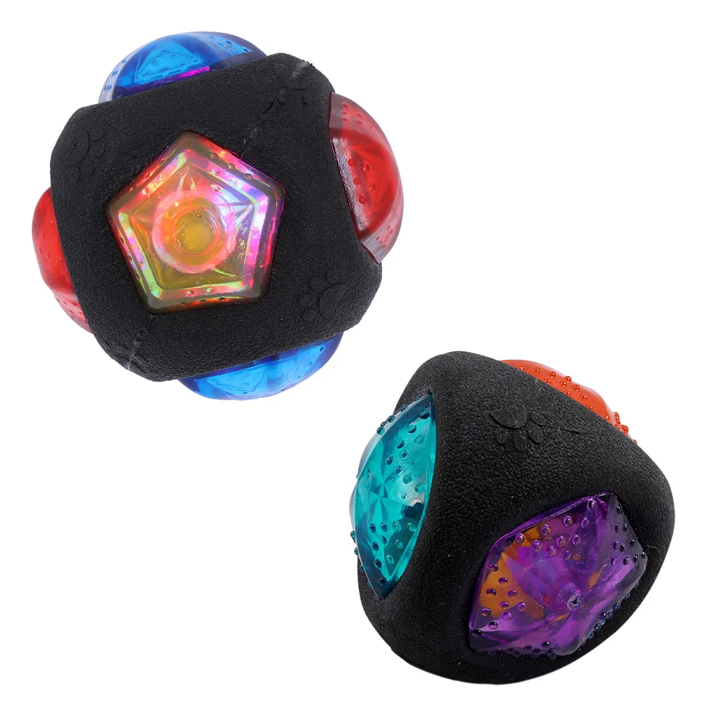 

2Pcs Light Up Dog Balls Interactive Squeaky Bite Resistant Training Luminous Molar Dog Plaything Supplies Pet Supplies
