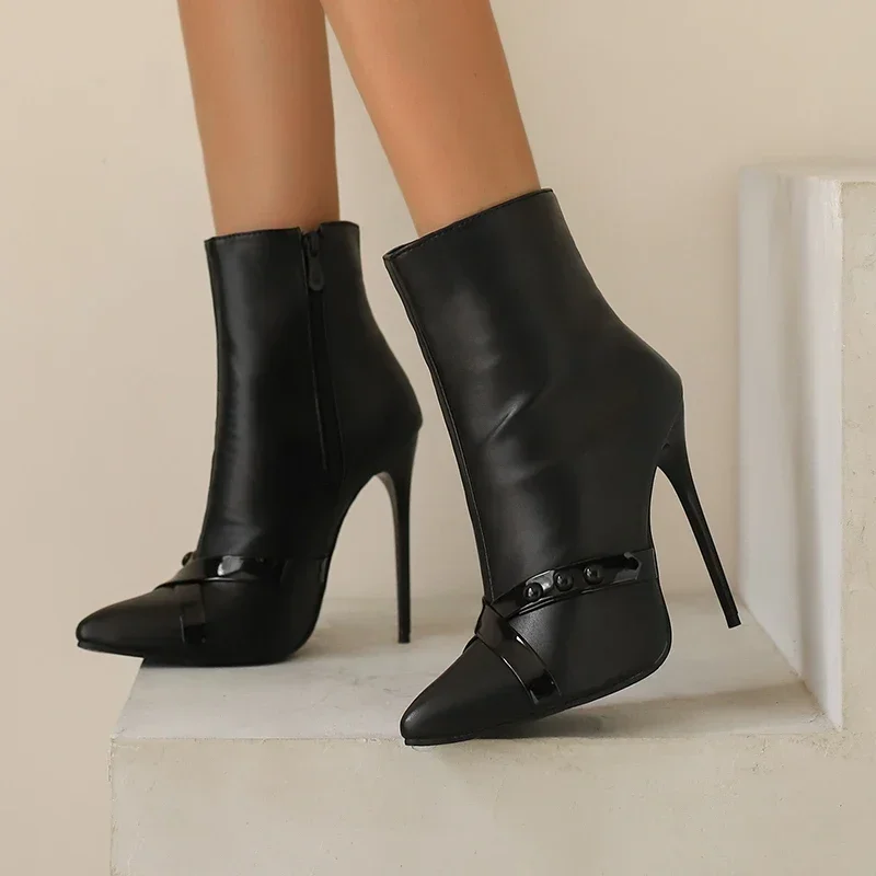 Botas estilete sexy para mulheres, sapatos de dedo apontado, salto alto super fino, calçado preto, decoração decadente, outono, inverno, 2024