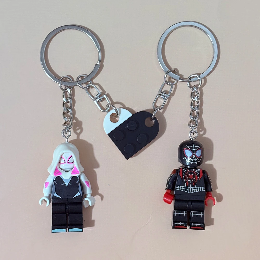 Paar-Schlüsselanhänger Spider Miles&Gwen Baustein-Minifigur Herz-Schlüsselring Rucksack-Anhänger Valentinstagsgeschenk für Verliebte