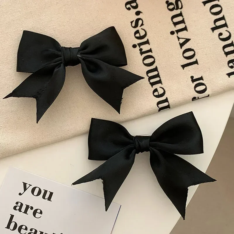 

2pcs Satin Bow Hair Clips for JK Girls Kawii Barrettes Cute Hair Accessoires Kids Black White Ribbon Woman Hairpins Hairgrip Hot