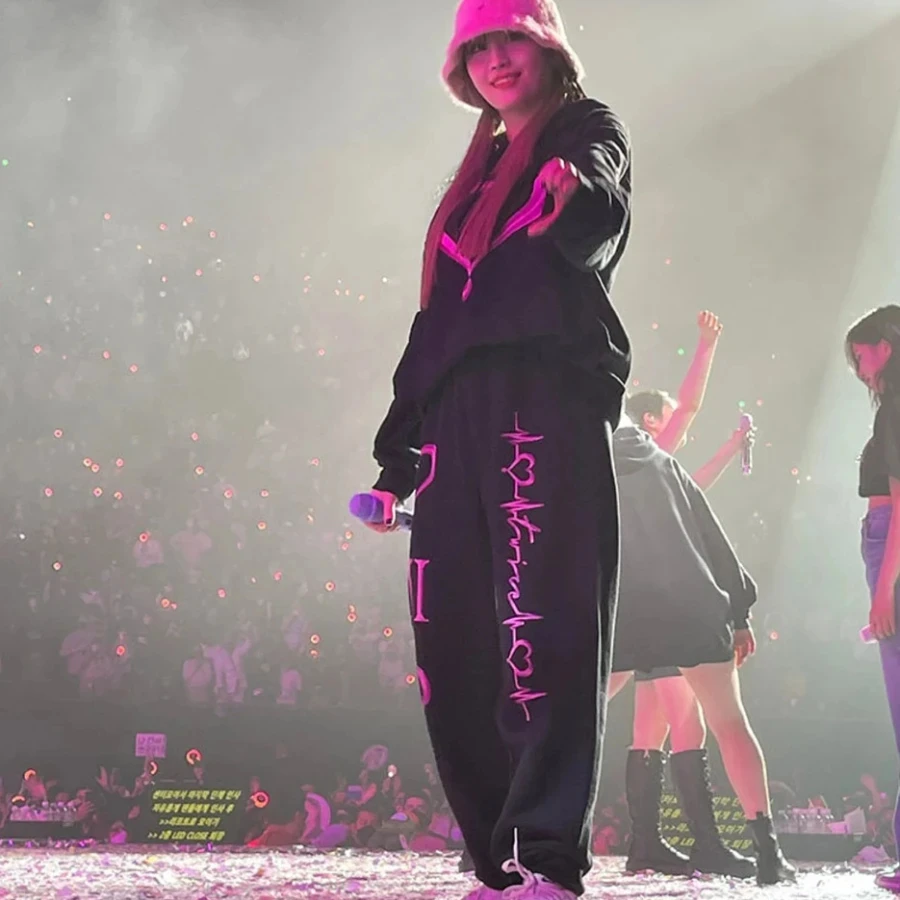 Kpop Twice 4Th World Tour Iii Casual Tracksuit Women Sweatshirts Pullover Hoodies hoodies women sweatshirts streetwear women