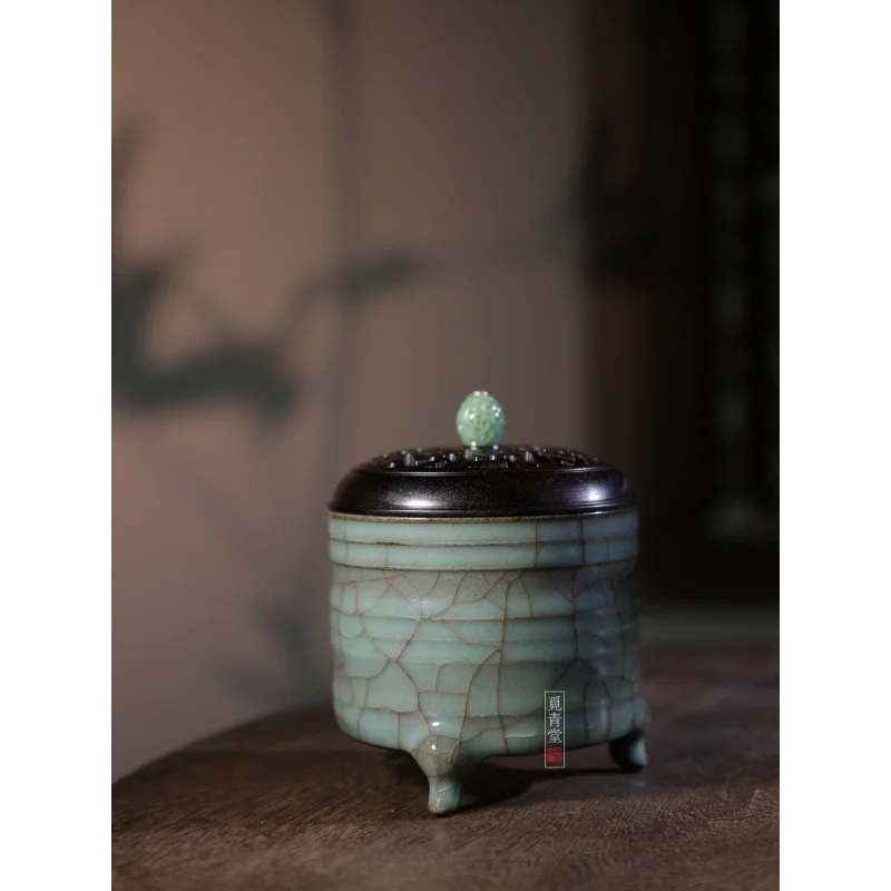 |Longquan Celadon Lan Zongmin Handmade Ceramic Incense Burner Chinese Black Tire Porcelain Incense Road Aromatherapy Incense Tra