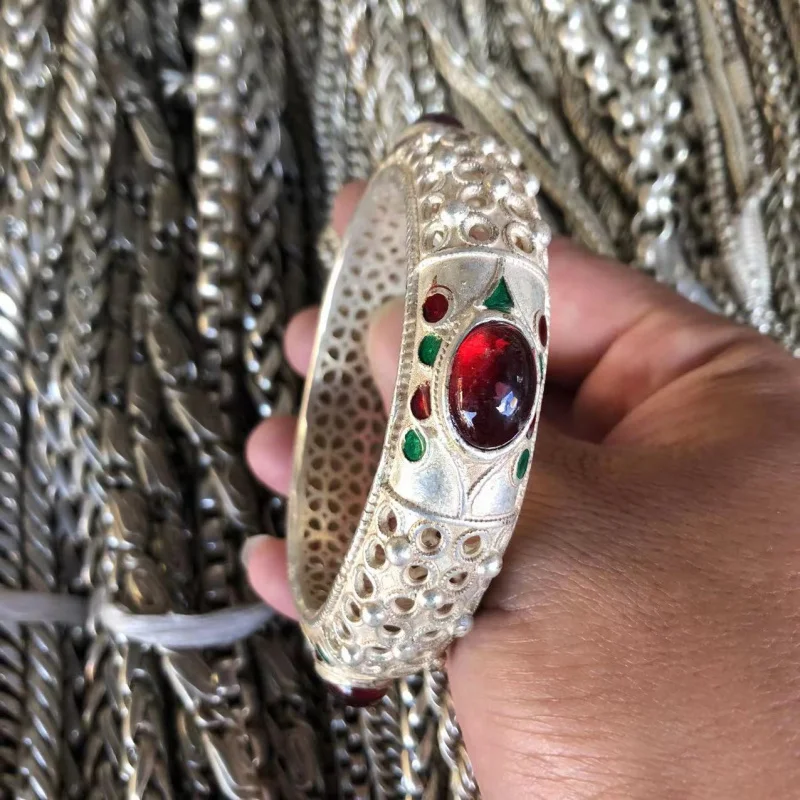 

Тибетский серебряный винтажный браслет с инкрустацией драгоценными камнями Cloisonné, ювелирные изделия в этническом стиле