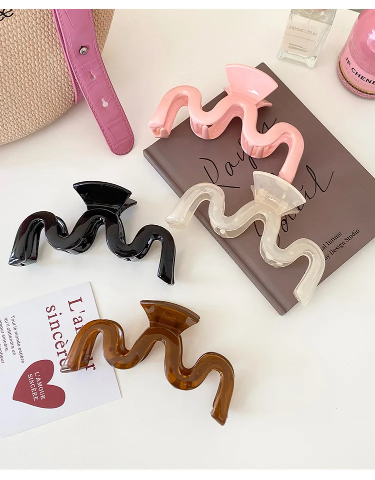 13CM donna coreana Extra Large Wave Hair Claw Lady Fashion M Design fermagli per capelli Barrettes copricapo ragazze accessori per capelli versatili