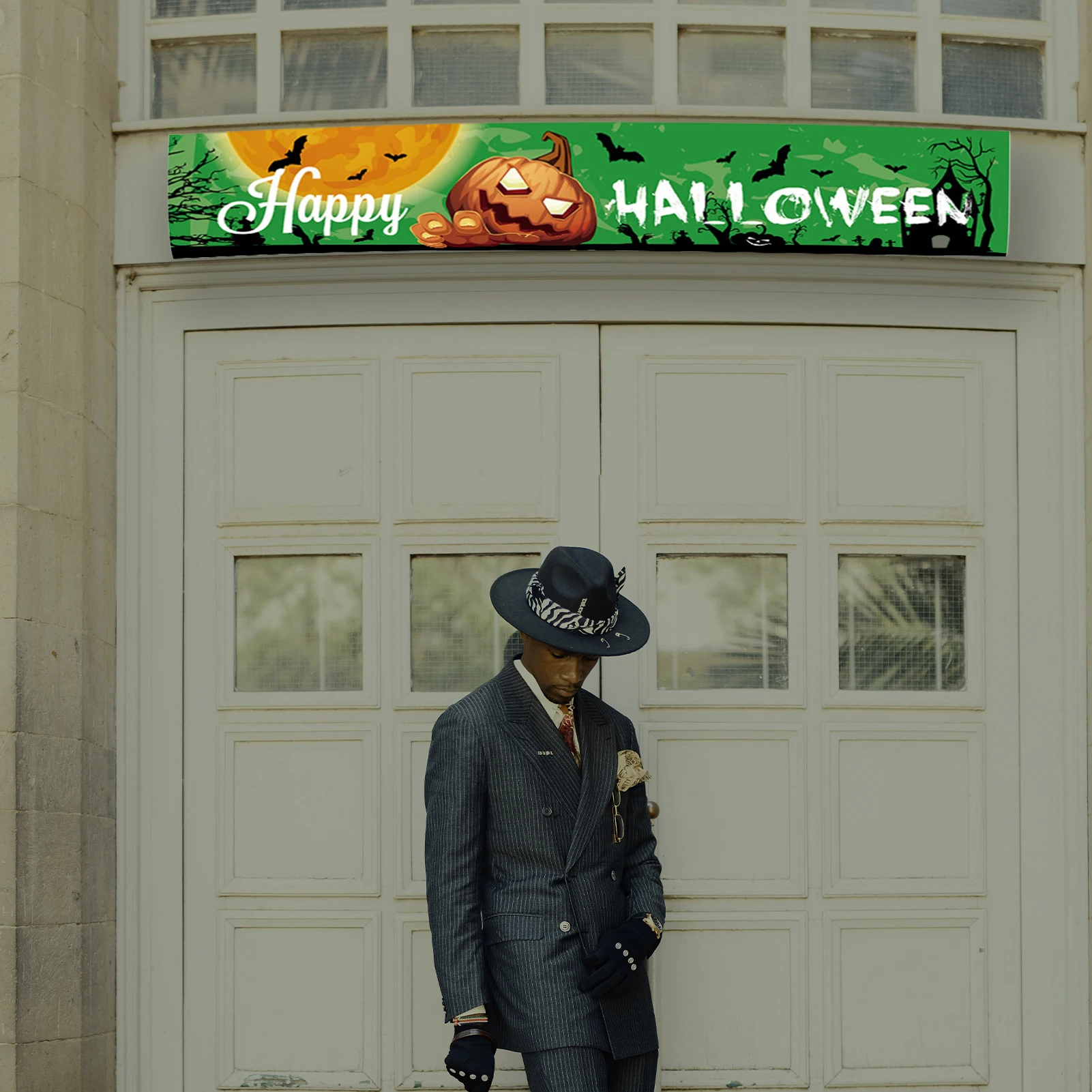 Spanduk Halloween rasa seram tambahkan spanduk atmosfer Halloween yang bagus untuk dekorasi pintu depan ruang tamu