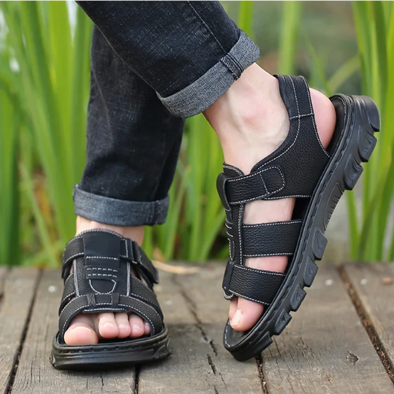 Sandalen Herren Neue Strandschuhe Rindsleder Hausschuhe Outdoor rutschfeste dicke Sohlen Echtleder Sandalen Sommersandalen Herren 2024