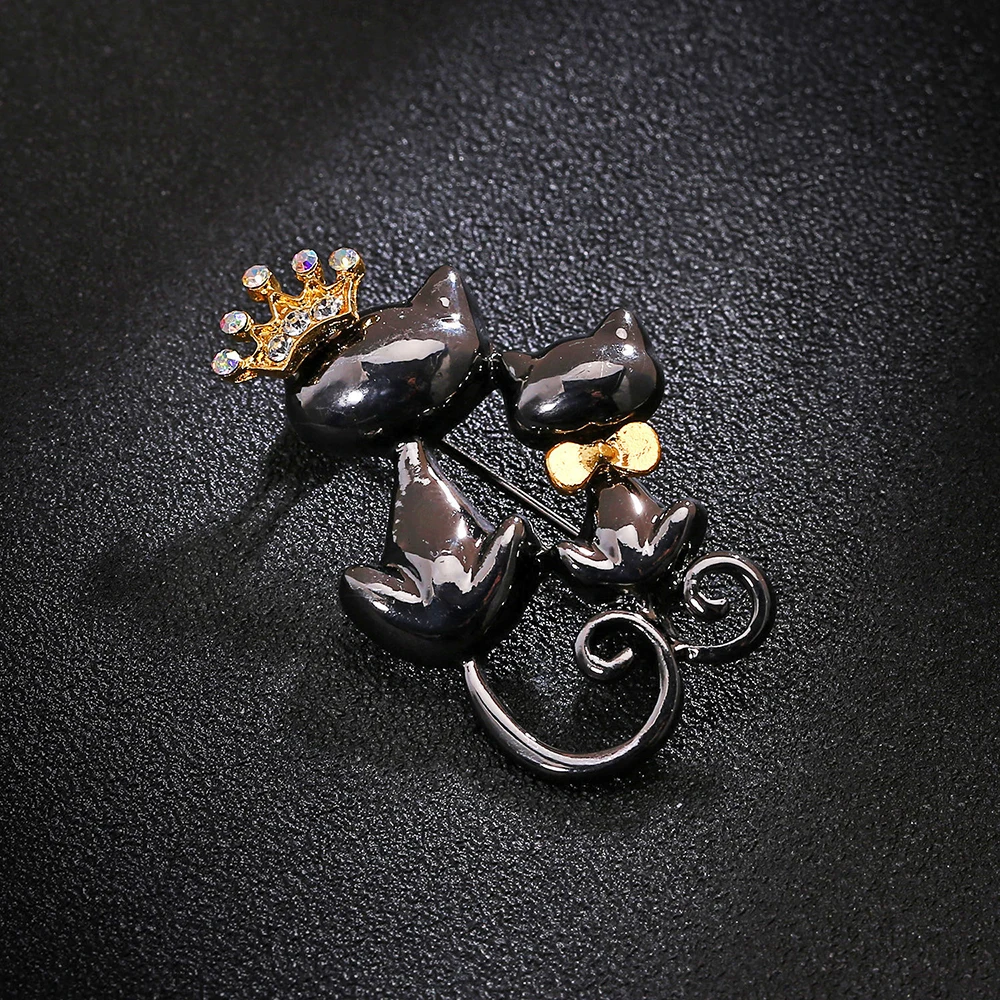 Mooie Zwarte Katten Broche Spelden Schattige Moeder Kat Dragen Kroon En Kind Kat Patroon Email Sieraden Trendy Strass Deco Reversspeld Cadeau