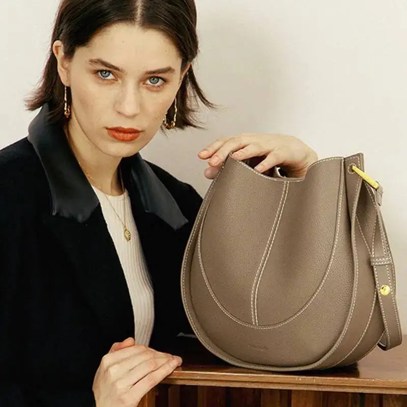 Bolso de hombro de diseñador de gran capacidad para mujer, bolsos de piel de vaca de calidad, bolsos cruzados para sillín