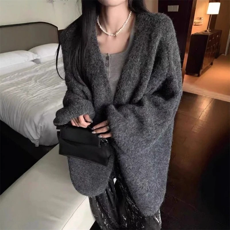 Soft and Laid-back Korean-style Sweater Coat Women's in Autumn Winter Loose Large-sized Stylish High-end Knitted Cardigan Women