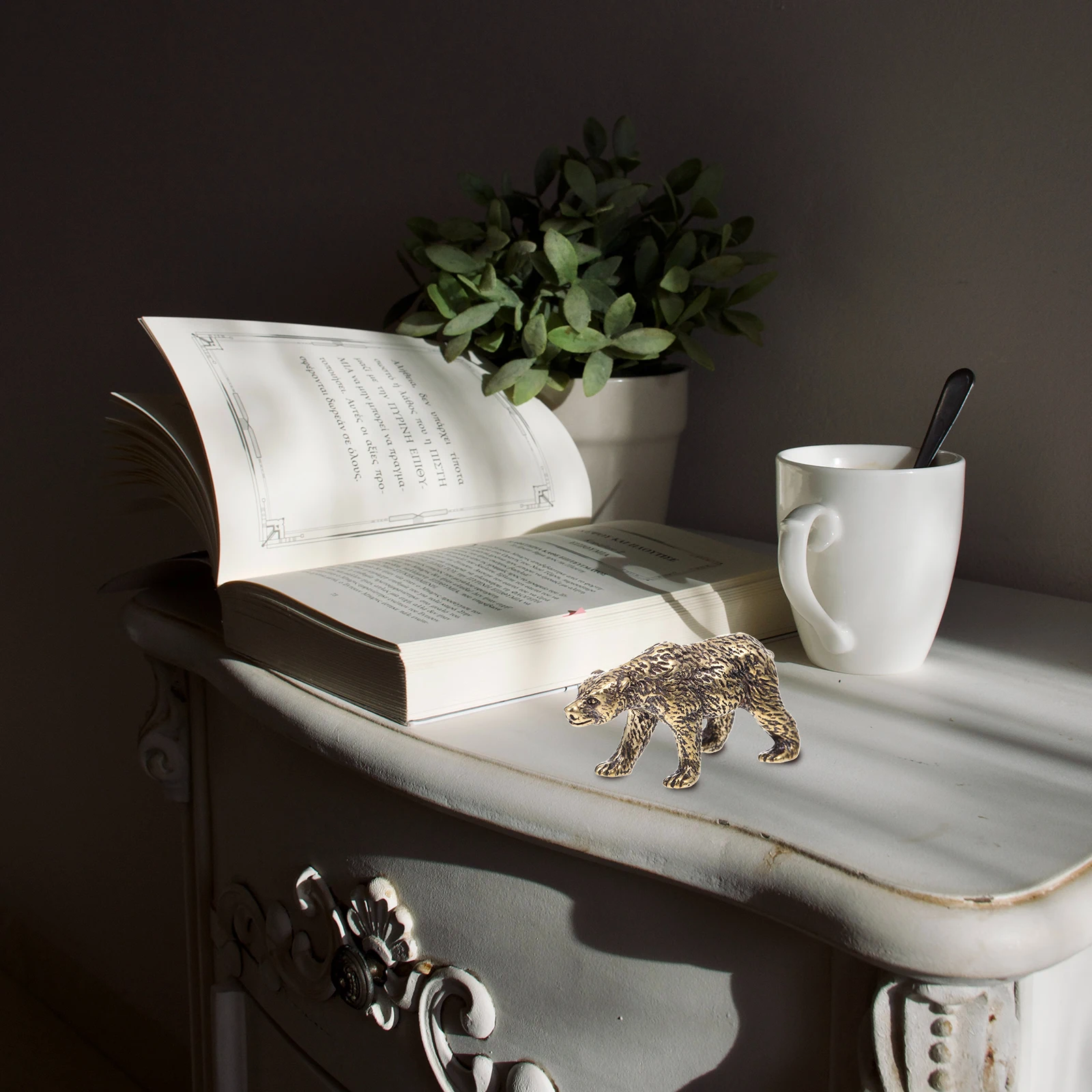 

Copper Tea Pet Black Bear Ornament Solid Copper Decorative Bear Adornment Home Office Table Desktop Decor Art