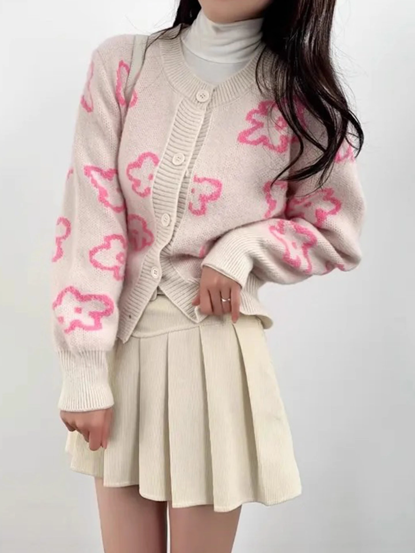 

Sweet Sle Knitted Sweater Coat Women's Loose Soft Floral Embellied Open Cardigan Top for Autumn New Arrival