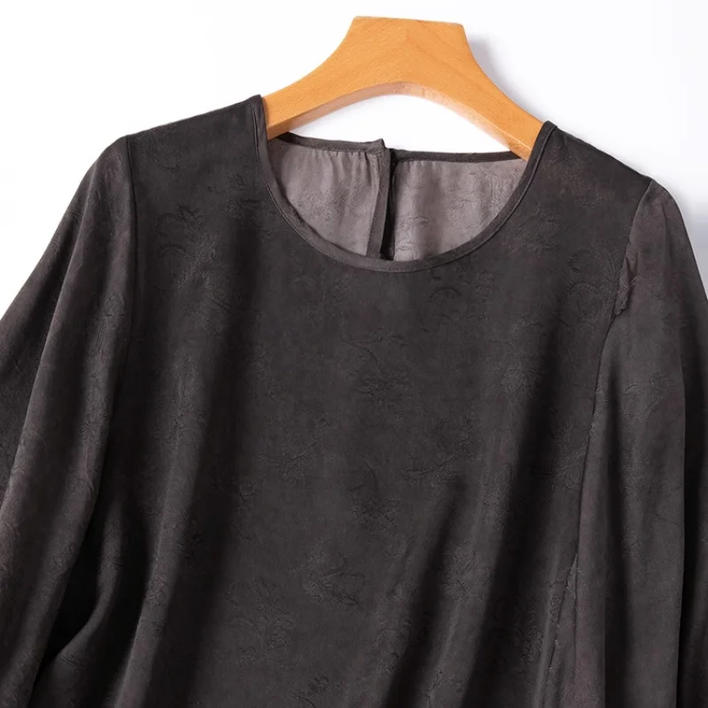 Koszula Birdtree 20MM 100% Jedwab Ciemnoszara, Damska Satynowa Koszula Żakardowa z Bufiastymi Rękawami, Dekolt Okrągły, Letnia Bluzka Barwiona na Trawę T58016JF