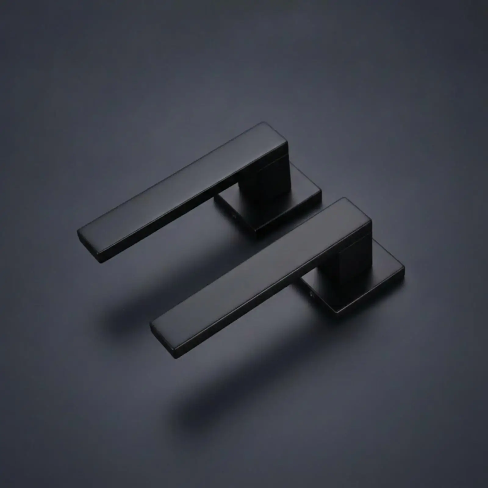 Square Design Door Lock Mechanism with Smooth Lever Handle for Interior Wood Bedroom Bathroom