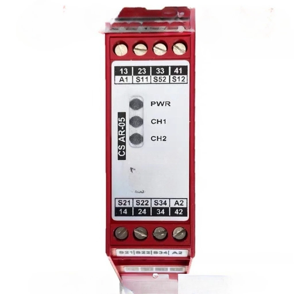 

CS AR-05V024 Реле безопасности, оригинальное, новое, оригинальное CSAR-08V024