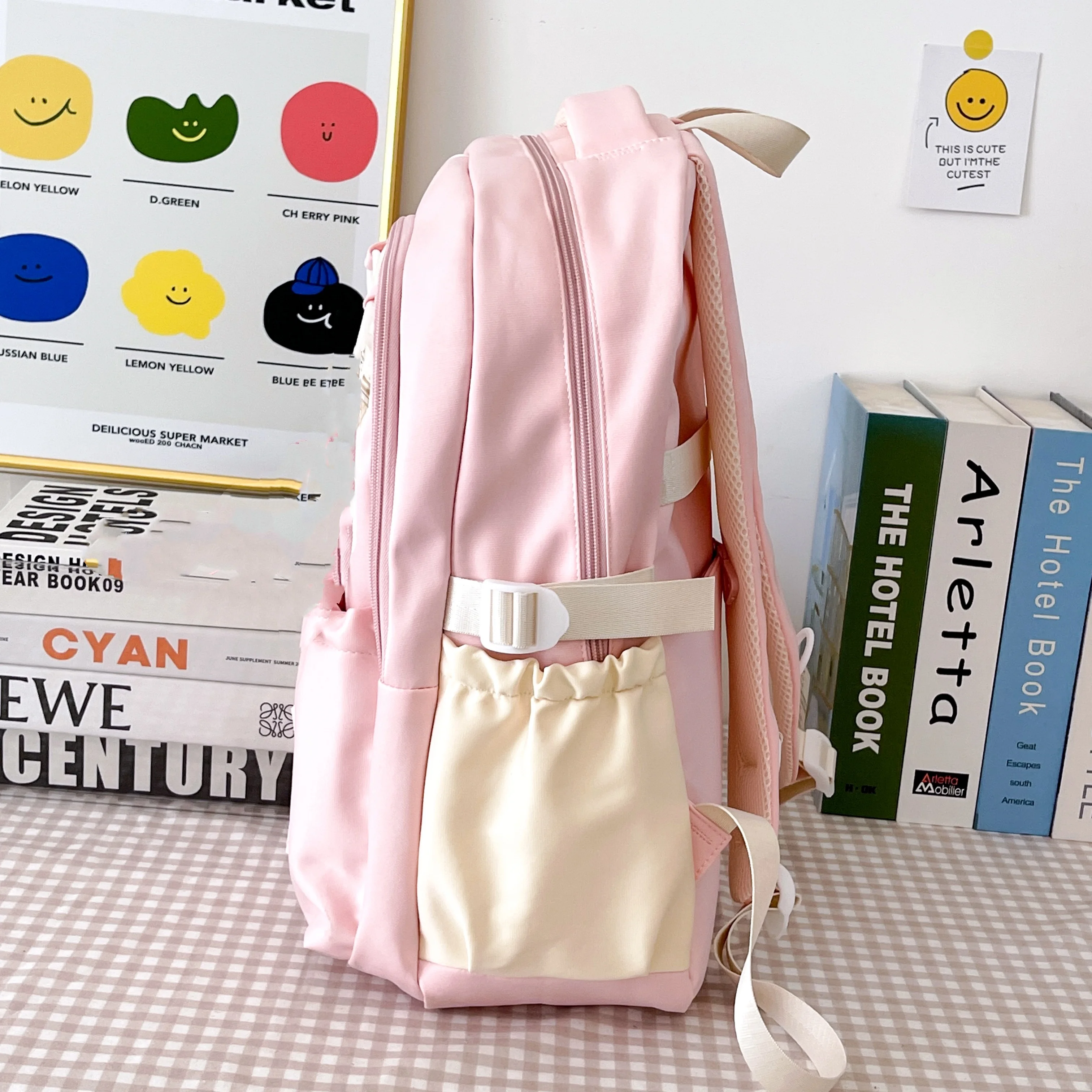 Cute girl backpack school bag female star junior high school girls high school students large capacity high value backpack