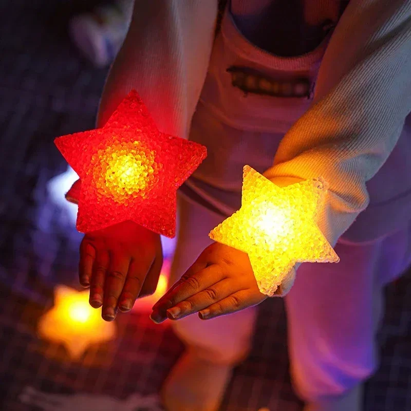 Mini Star Night Lights LED Battery Five-pointed Star Hand-held Light Color Flashing Lighting for Christmas Party Decor Kids Gift