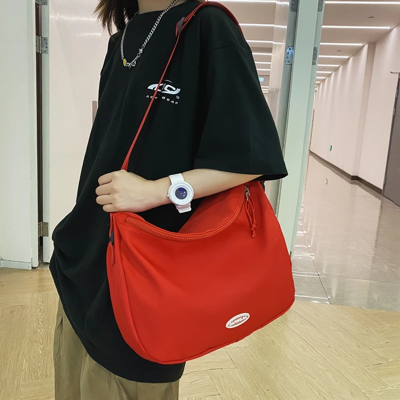 New Popular Crossbody Fashion Commuter Bag Nylon Cloth Large Capacity Unisex Simple Casual Versatile Single Shoulder Storage Bag