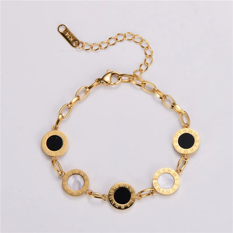 316L Stainless Steel Black And White Fritillaria Roman Round Plate Elegant And Charming Golden Gril Bracelet Evening Jewelry