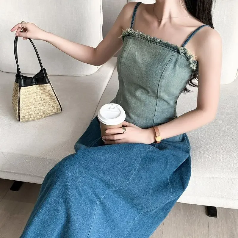 Gaun Denim Suspender Wanita Warna Gradien Segar Musim Panas Pakaian Elegan A-line Esensial Pesta Panjang Berkualitas Rok Koboi Kamisol