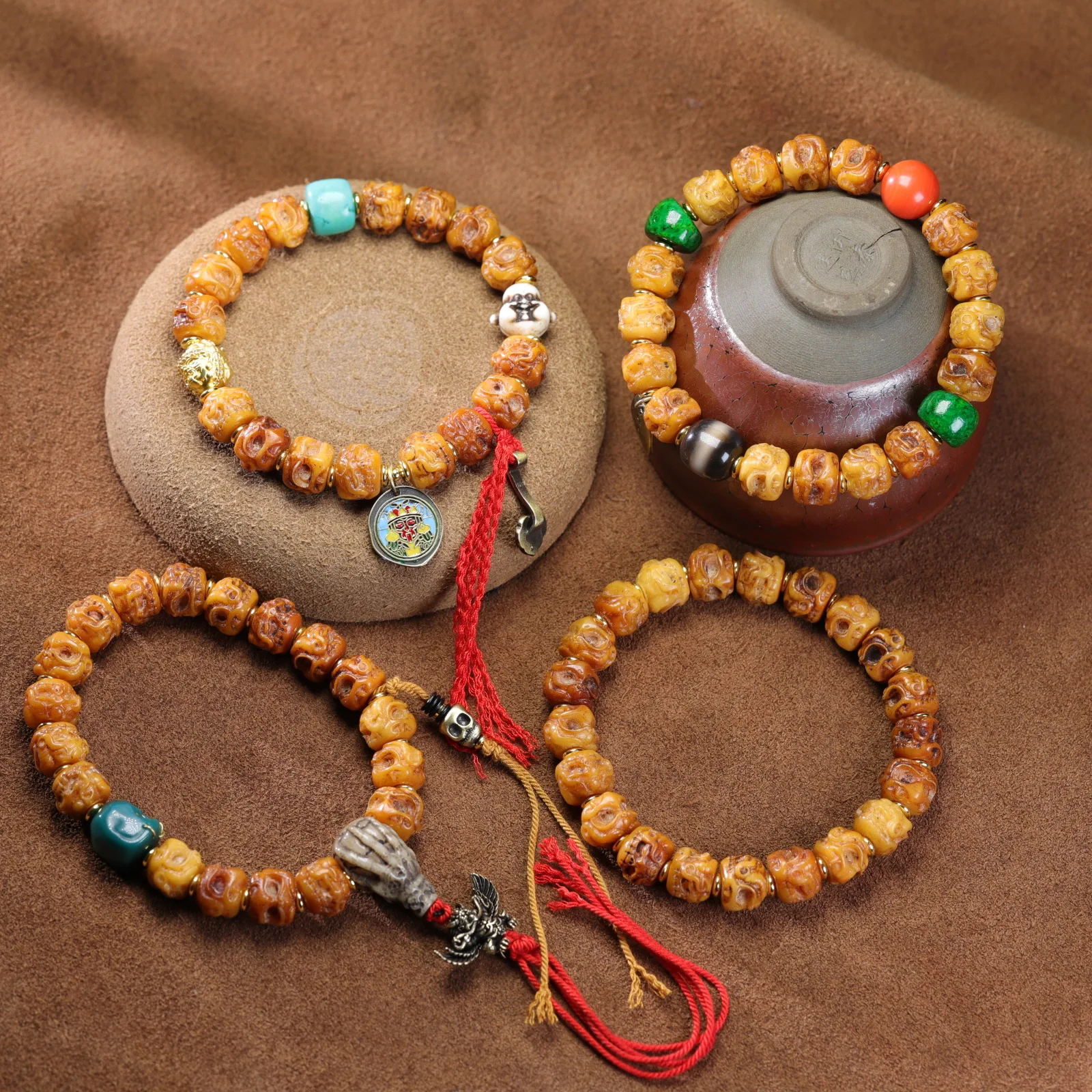 

Tibetan Yak Bone Roc Bird Hand Knitted Strings Dzi Beads Zajiram Bracelet Jewellery for Men and Women