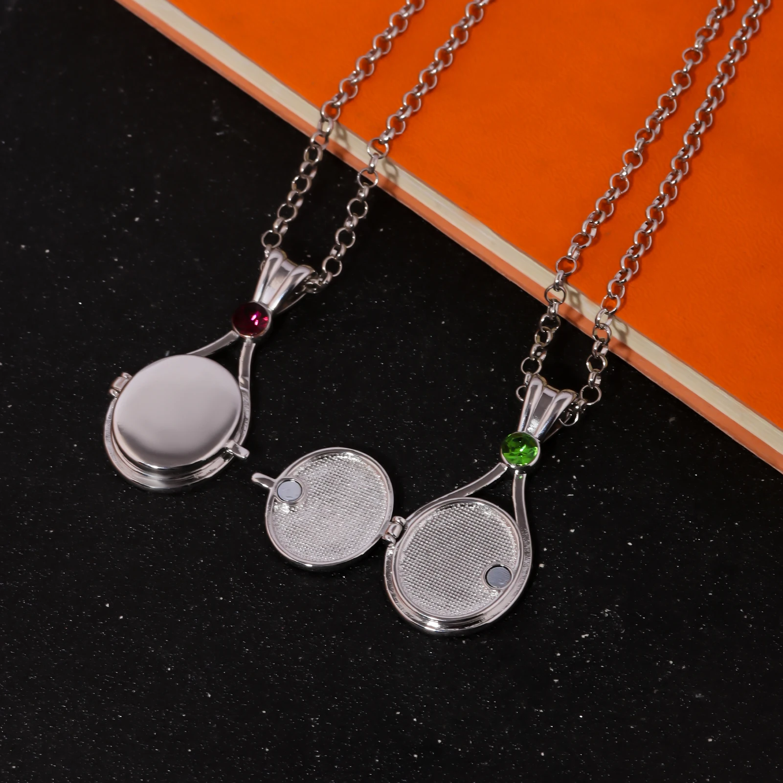 Fashionable H2O Mermaid Openable and Closable Pendant Necklace Creative H2O Shell Women's Jewelry Gift Cosplay Props Decoration image 5