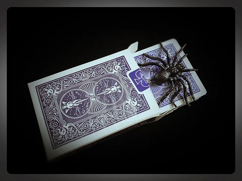 Spade Spider-Man by Shawn Lee Magic Tricks, Fuite, Apparition, Magia, Close-Up, Street Prank Card, Icidal Voltage, Gimmicks, Props Toys