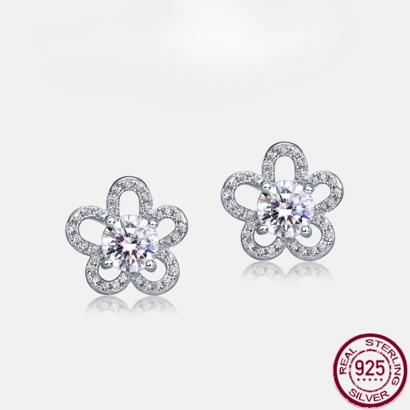 

New S925 sterling silver sparkling moissanite flower earrings with European and American style spring/summer wedding jewelry