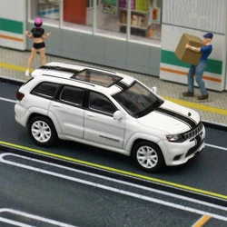 1:64 Jeeps Grand Cherokee SUV Alloy Car Model Diecast Metal Off-road Vehicles Car Model Simulation Miniature Scale Kids Toy Gift